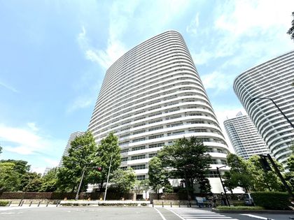 M.M.TOWERS FORESIS L棟 外観