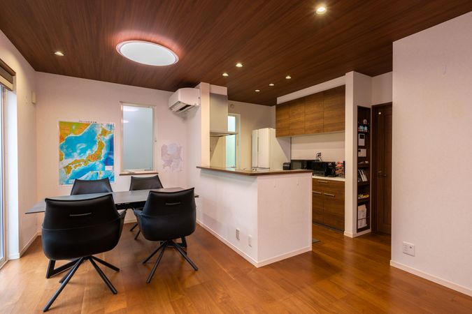 つくばみらい市陽光台2丁目 戸建 リビング