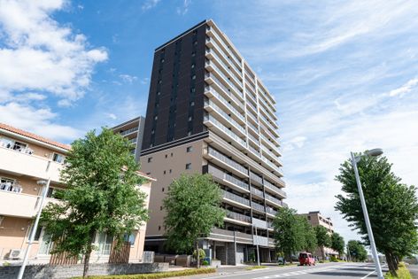 レーベン研究学園ヴェルプレジオ 外観