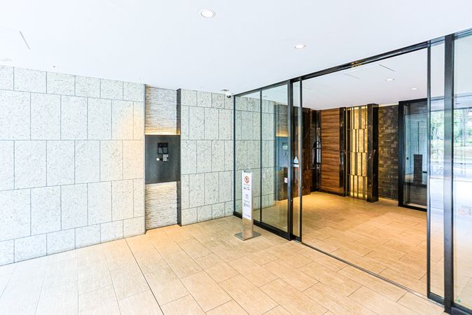 レーベンつくばCORIS エントランス