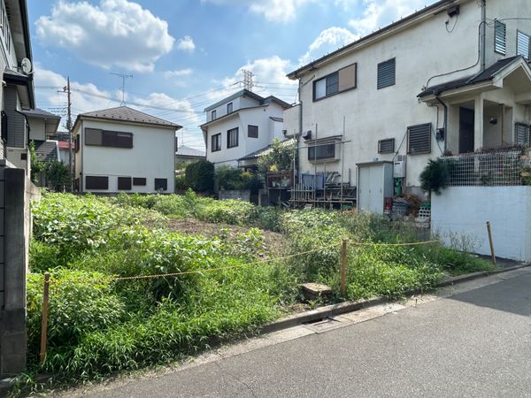 三鷹市深大寺2丁目 土地 前面道路含む外観