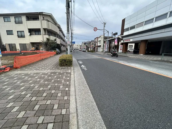 前面道路含む土地