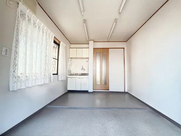 ※画像は実際の室内写真および間取り図をもとに、CGにて再現した「空室リフォームイメージ」であり、実際とは多少異なります。