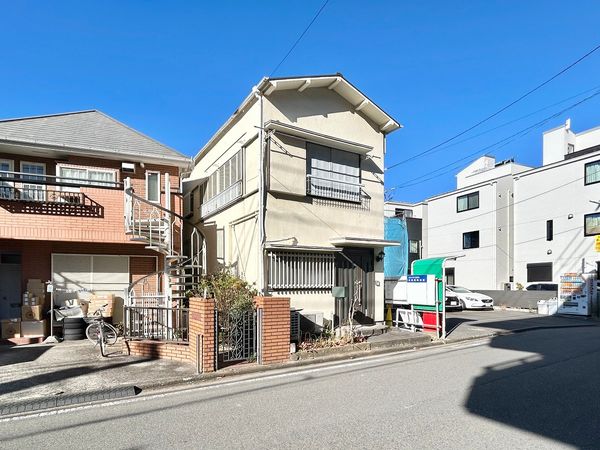 保土ケ谷区西久保町 古家付き土地 土地写真 保土ケ谷区西久保町 古家付き土地 土地写真