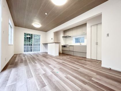 保土ケ谷区常盤台 戸建 リビング