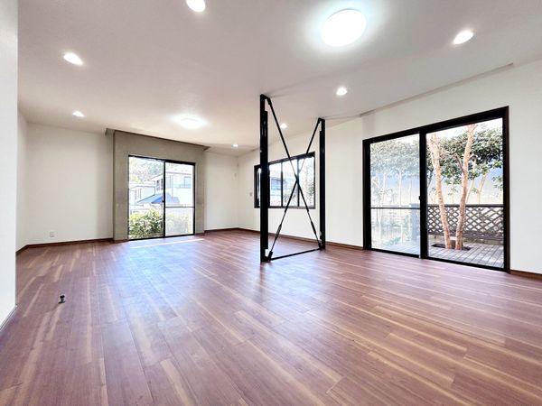 南区永田台 戸建 リビング