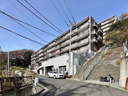 コスモ横浜和田町ヒルズ 外観