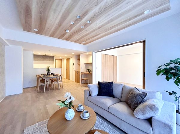 コスモ横浜常盤台公園 リビング