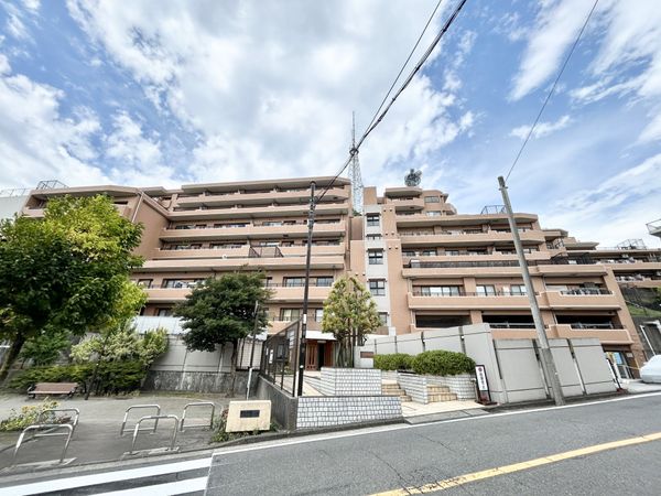 コスモヒルズ永田山王台 外観