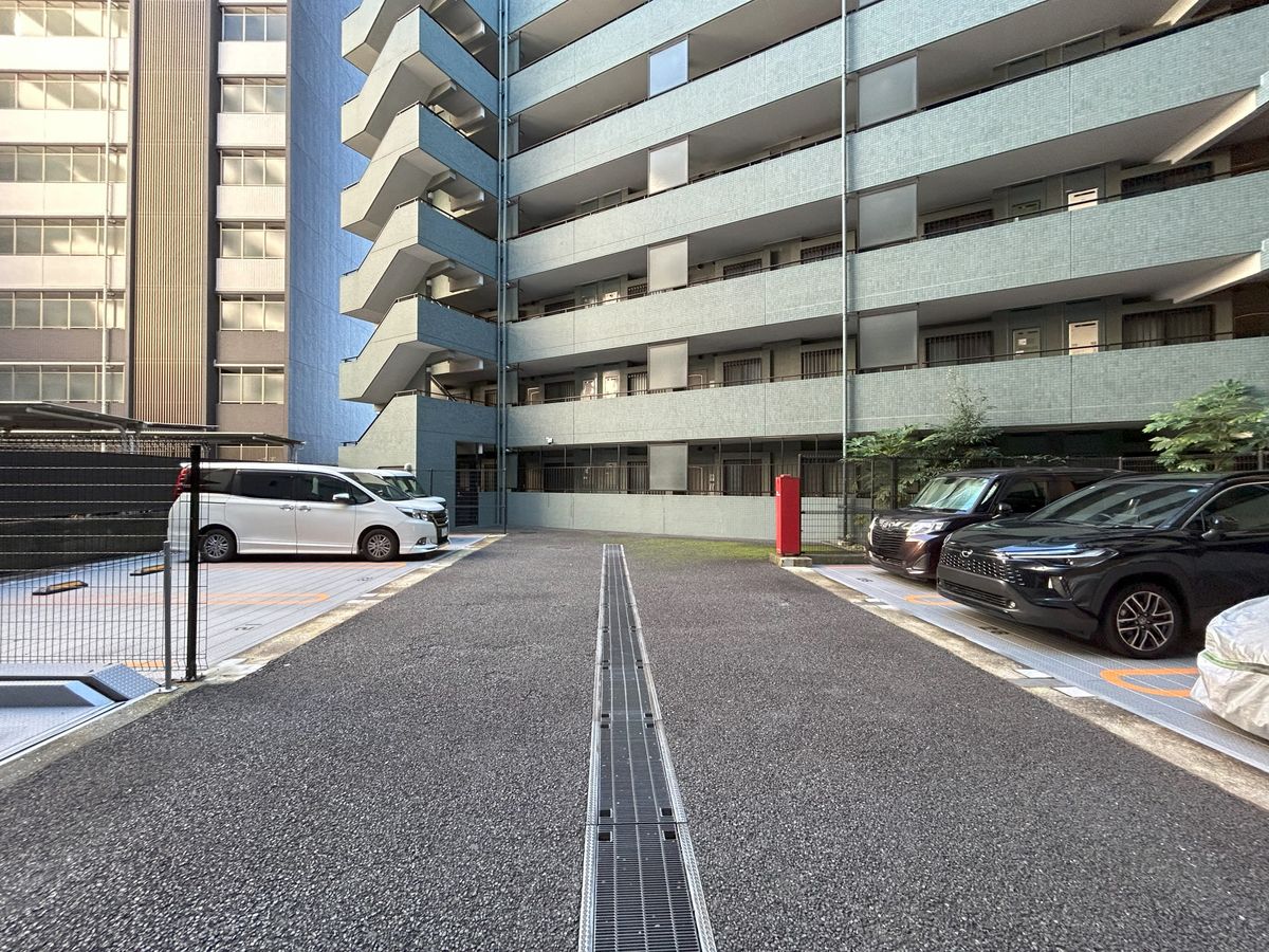 クレストフォルム横浜グランステージ 駐車場 駐車場