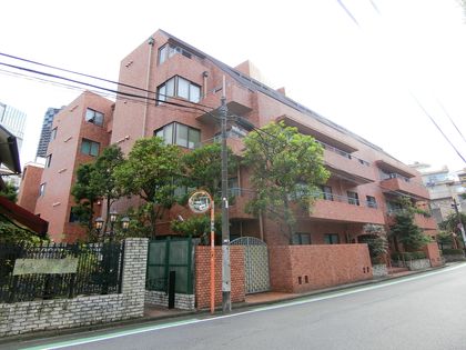 ハイ・トリオ赤坂八丁目 外観