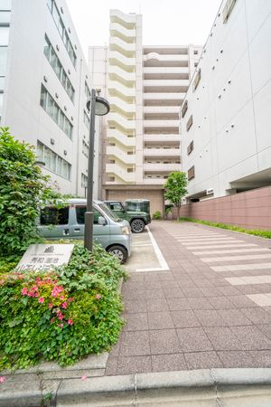 秀和溜池山王レジデンス 外観