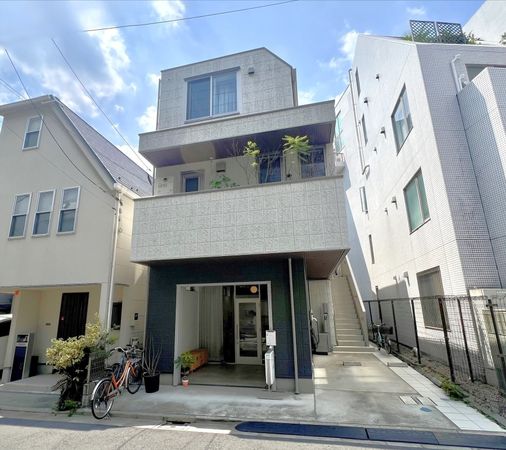 八雲1丁目店舗併用住宅 外観