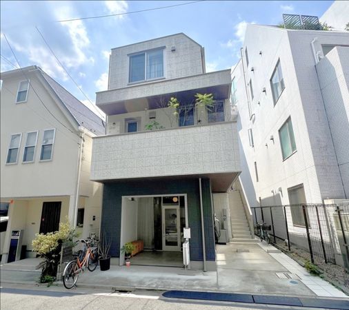 八雲1丁目店舗併用住宅 外観