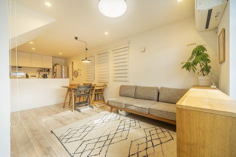 弦巻4丁目戸建 リビング