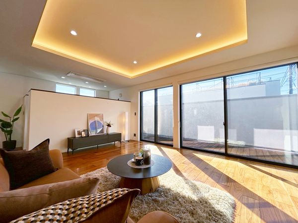 深沢8丁目 戸建 リビング