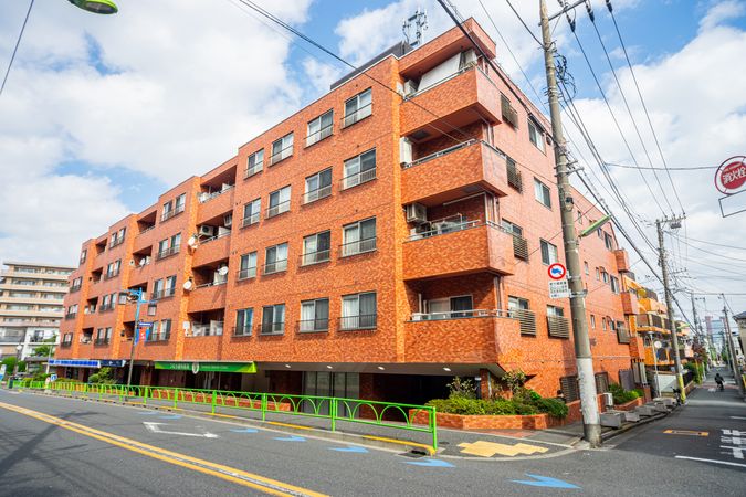 シャンボール弦巻 外観