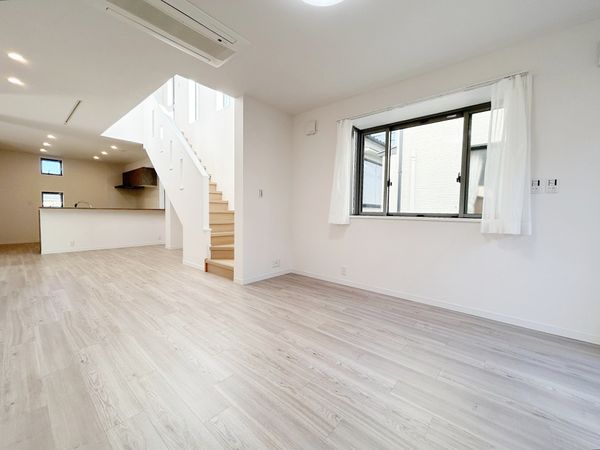 平井1丁目 戸建 リビング 平井1丁目 戸建 リビング