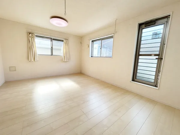 リビングダイニング