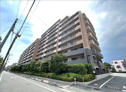 ライオンズガーデンシティ平井 外観