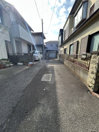 草加市西町 土地 前面道路含む外観 前面道路含む外観