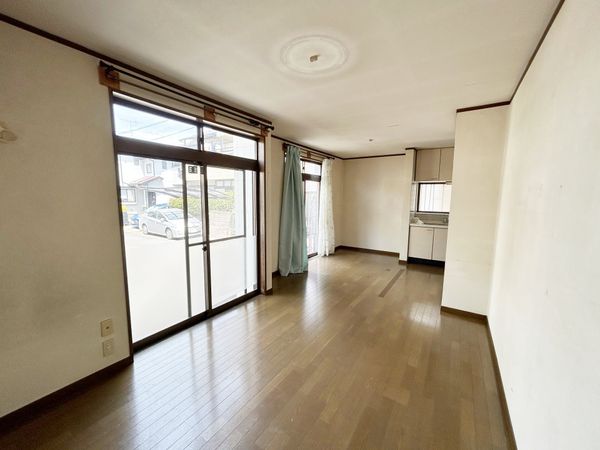 草加市新栄2丁目 戸建 リビング 草加市新栄2丁目 戸建 リビング