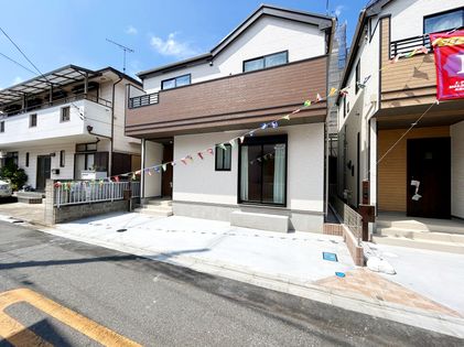 八潮市緑町4丁目 新築戸建 外観