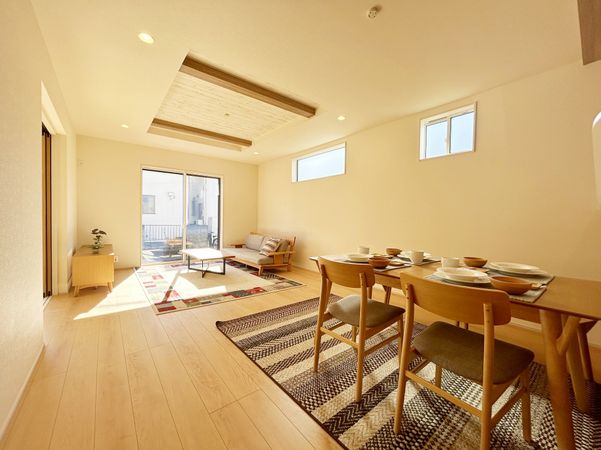 草加市遊馬町 新築戸建 リビング 草加市遊馬町 新築戸建 リビング