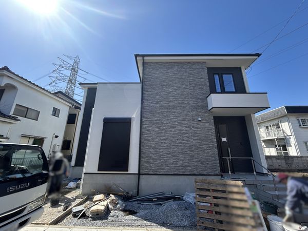 草加市苗塚町 新築戸建 外観