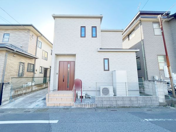 草加市稲荷4丁目 戸建 外観 草加市稲荷4丁目 戸建 外観