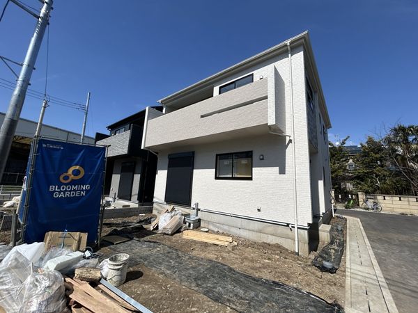 草加市新善町 新築戸建 外観