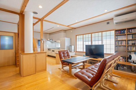 草加市谷塚2丁目 戸建 リビング