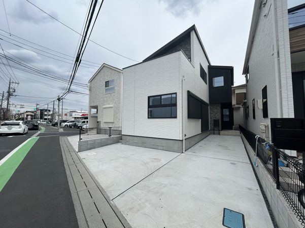 草加市花栗1丁目 戸建 外観