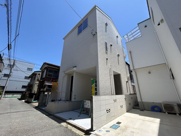 八潮市大字木曽根 新築戸建 外観