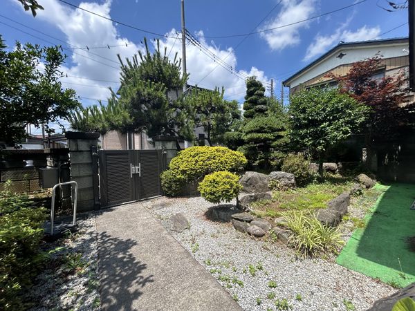 草加市青柳8丁目 戸建 庭