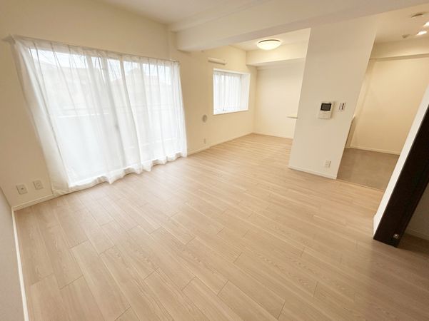 ルミナス八潮参番館 リビング ルミナス八潮参番館 リビング