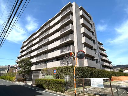 草加パーク・ホームズ 外観