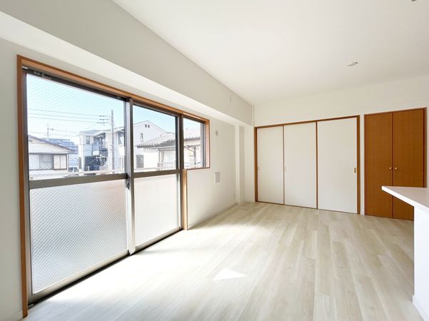 セザール谷塚 リビング リビング