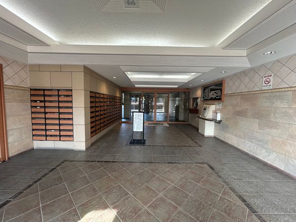 ライオンズマンション草加東 エントランス