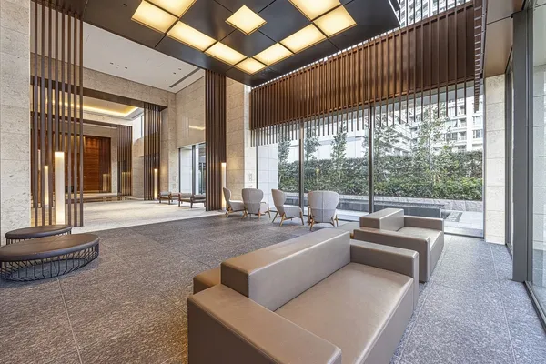 来訪者とのお打ち合わせや、休憩スペースとしても利用可能なロビー