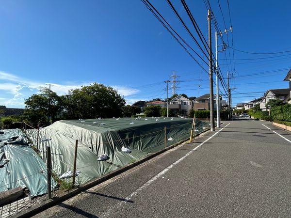 荏田西3丁目 土地 3区画 前面道路含む外観 荏田西3丁目 土地 3区画 前面道路含む外観