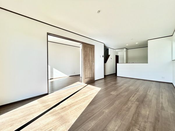 荏田西3丁目 新築戸建 A号棟 リビング
