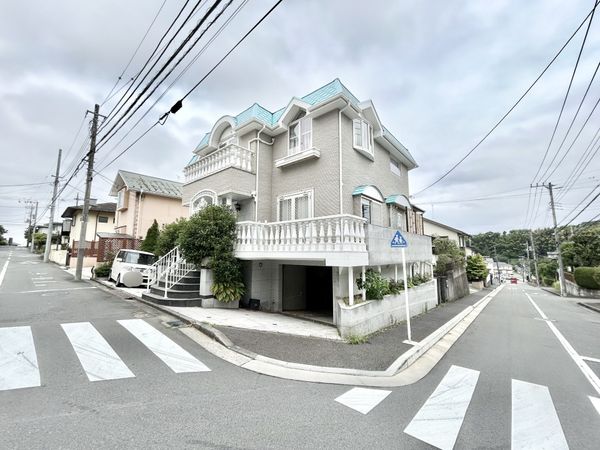 大場町 戸建 室内