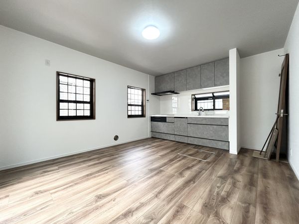 川和町 戸建 リビング 川和町 戸建 リビング