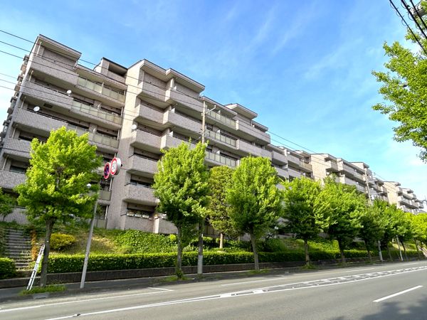 東急ドエル・ビアス市が尾 B棟 外観 東急ドエル・ビアス市が尾 B棟 外観