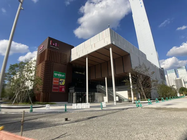 ららテラスHARUMI　FLAG