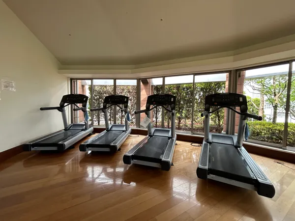 フィットネスクラブ