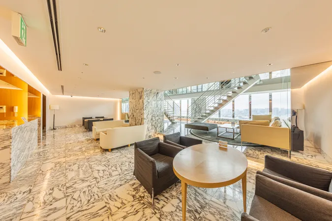 シースカイラウンジ