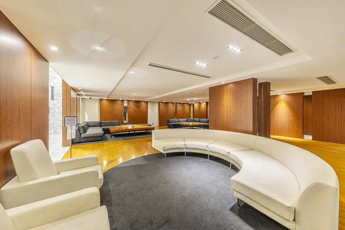 プライベートラウンジ