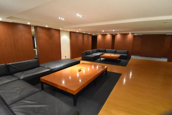 プライベートラウンジ